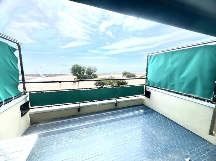 Suite Levante 56 - Fronte Mare Sanremo Ospedaletti Exterior foto